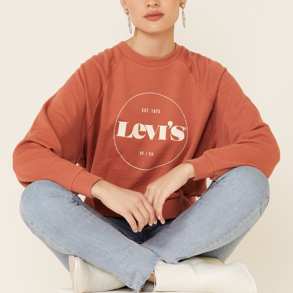 Levi's Women's Mauve Circle Logo Pullover Sweatshirt